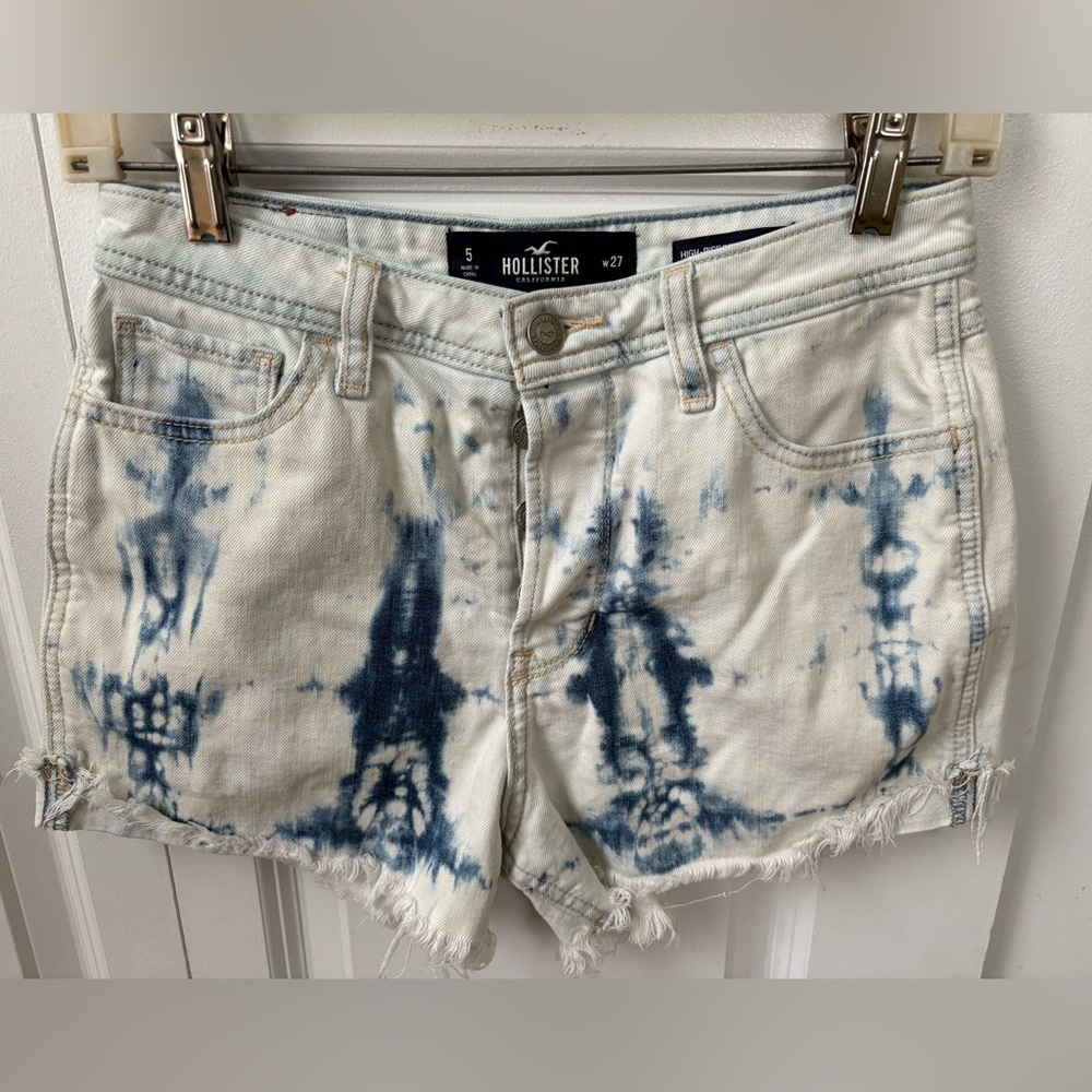 Hollister High Rise Boyfriend Short